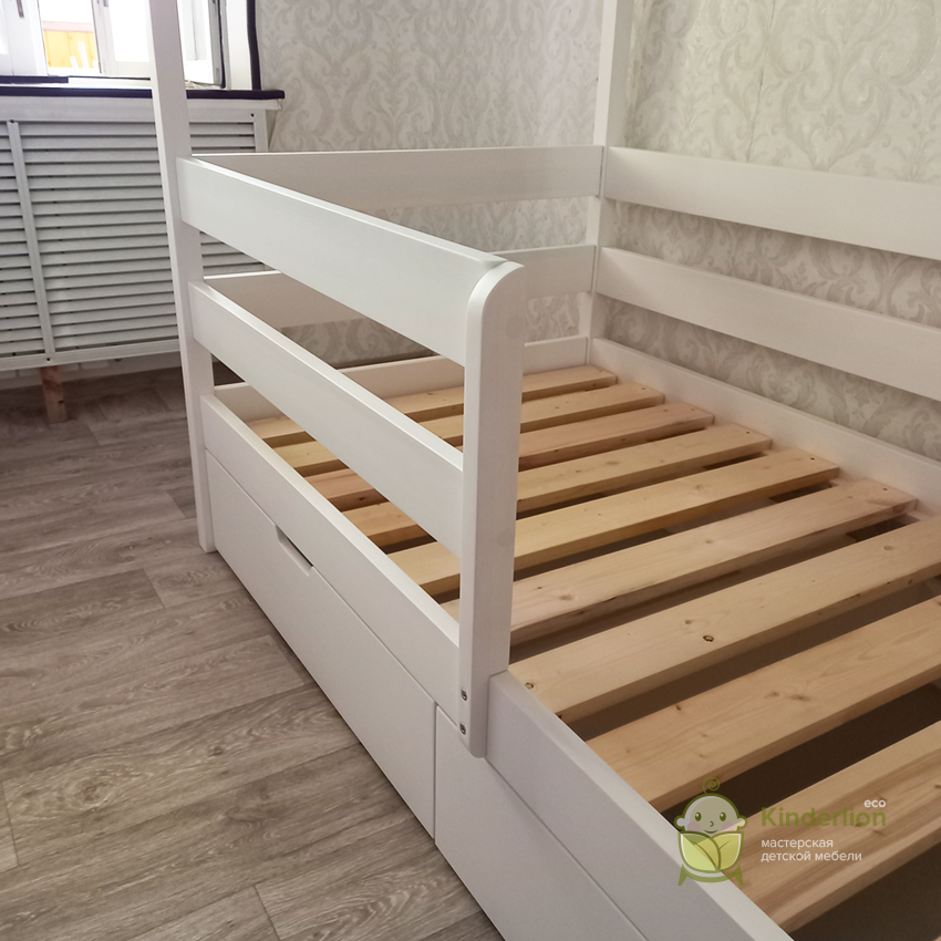Изготовленная кровать (Фото 4)